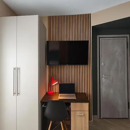 Gpx Clr-microluxesuite Apartman